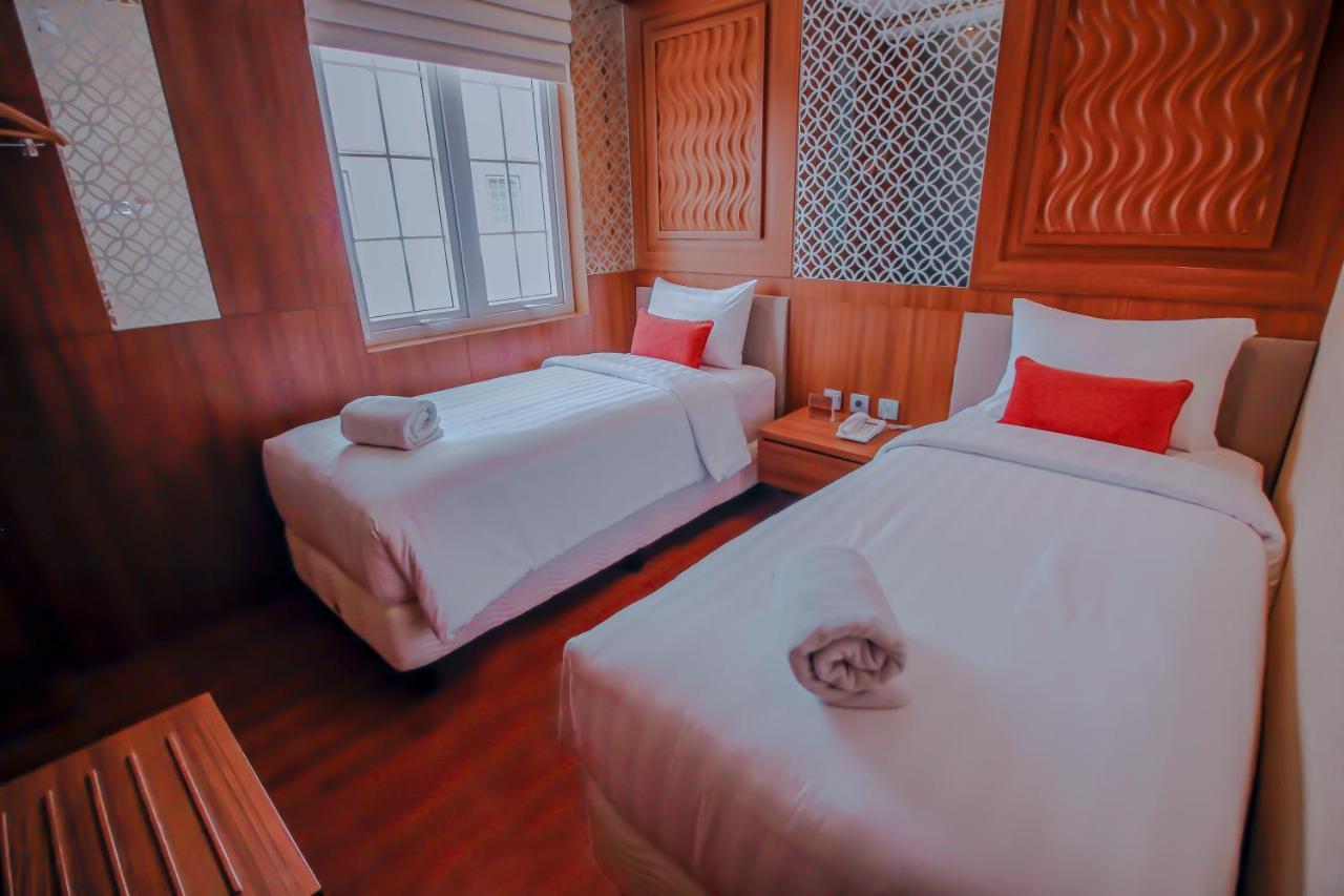 Petit Boutique Hotel Solo Ngoại thất bức ảnh